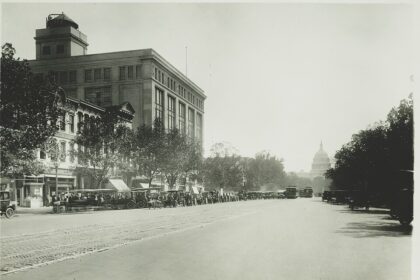 Pennsylvania Avenue looking toward the U.S. Capitol